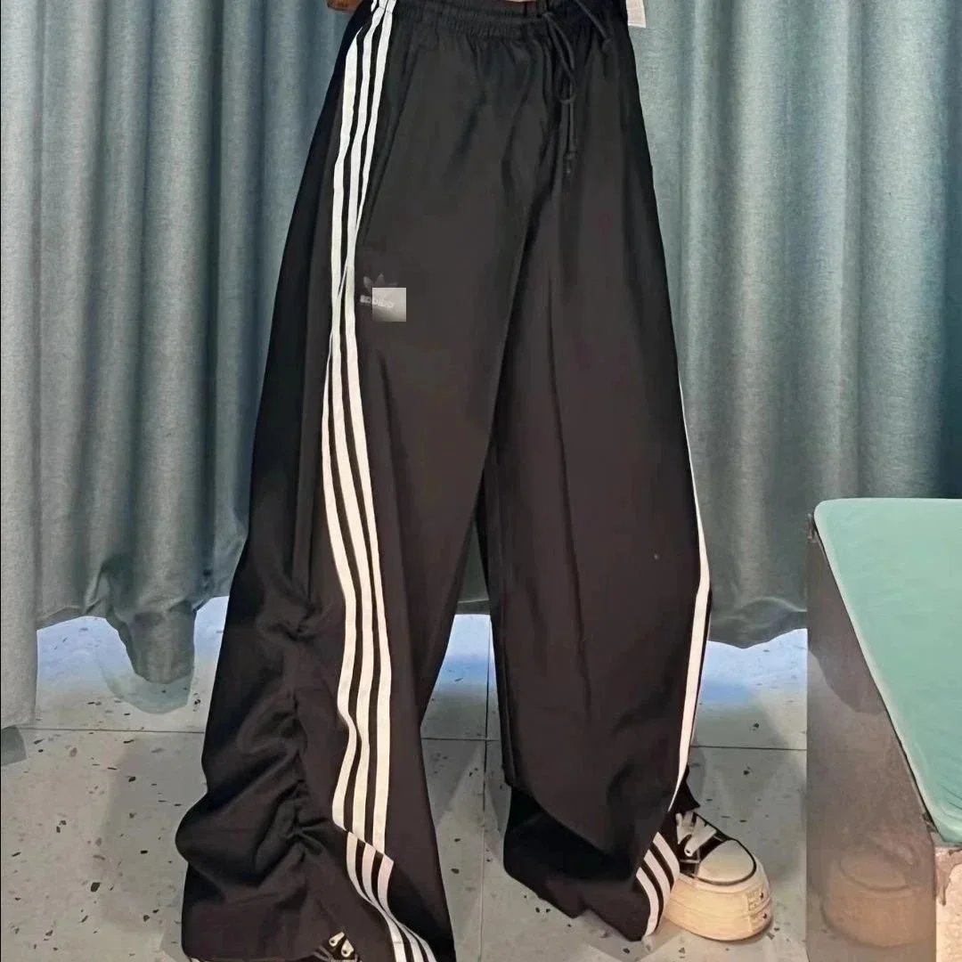 黑色 黑色