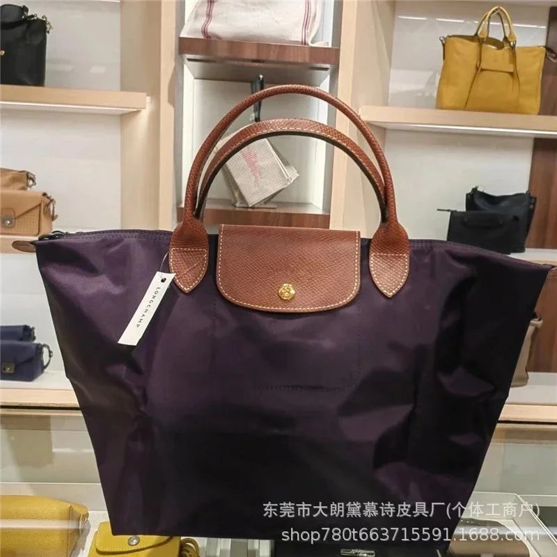 P22经典深紫色 P22经典深紫色