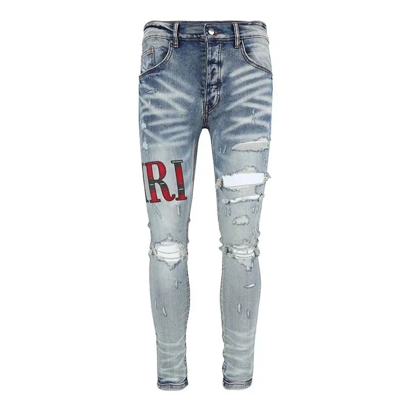 32 32