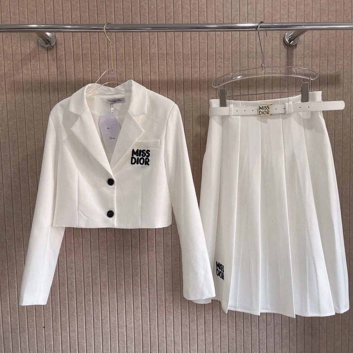 miu 套装2 miu 套装2