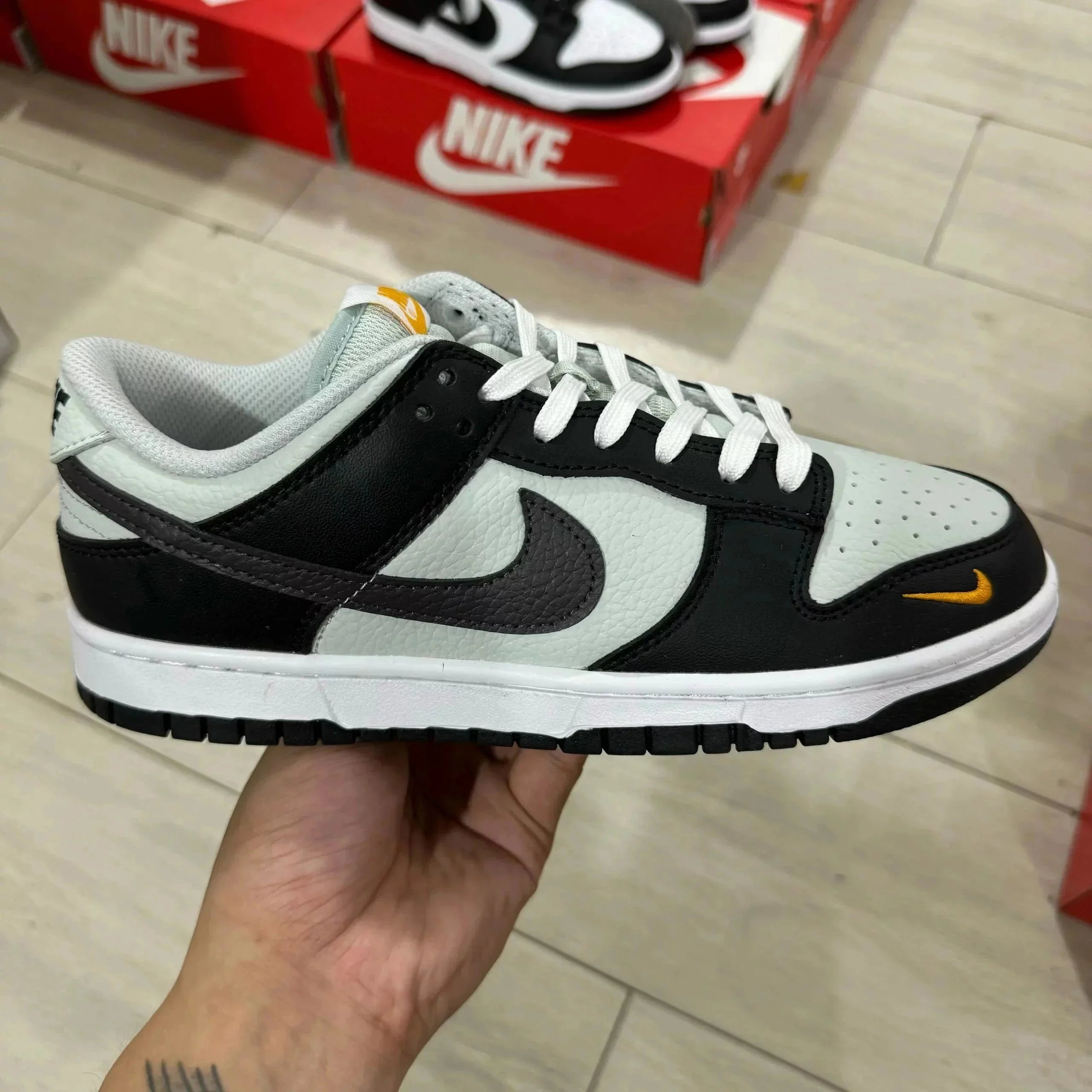 黑灰橙 黑灰橙