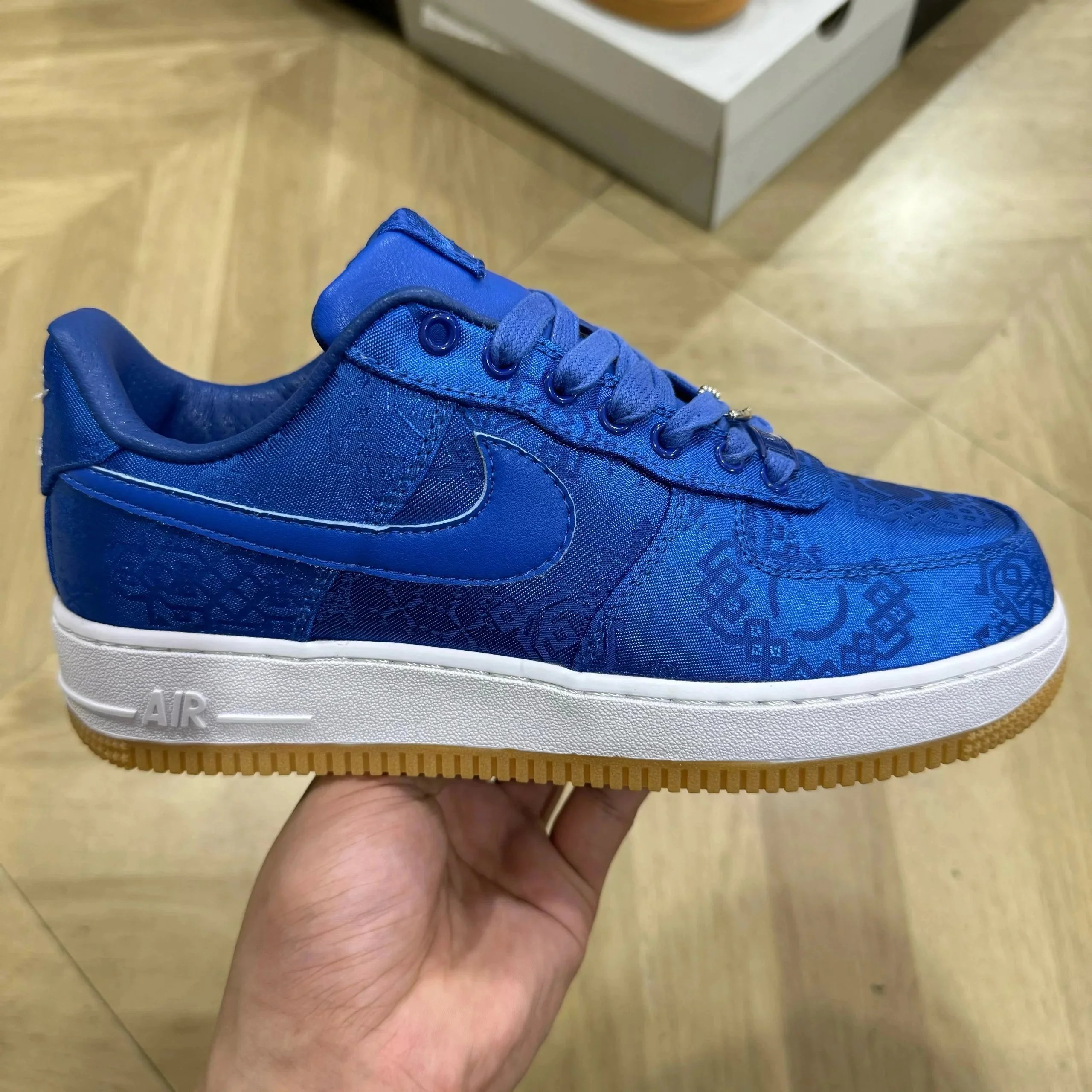 蓝丝绸 蓝丝绸
