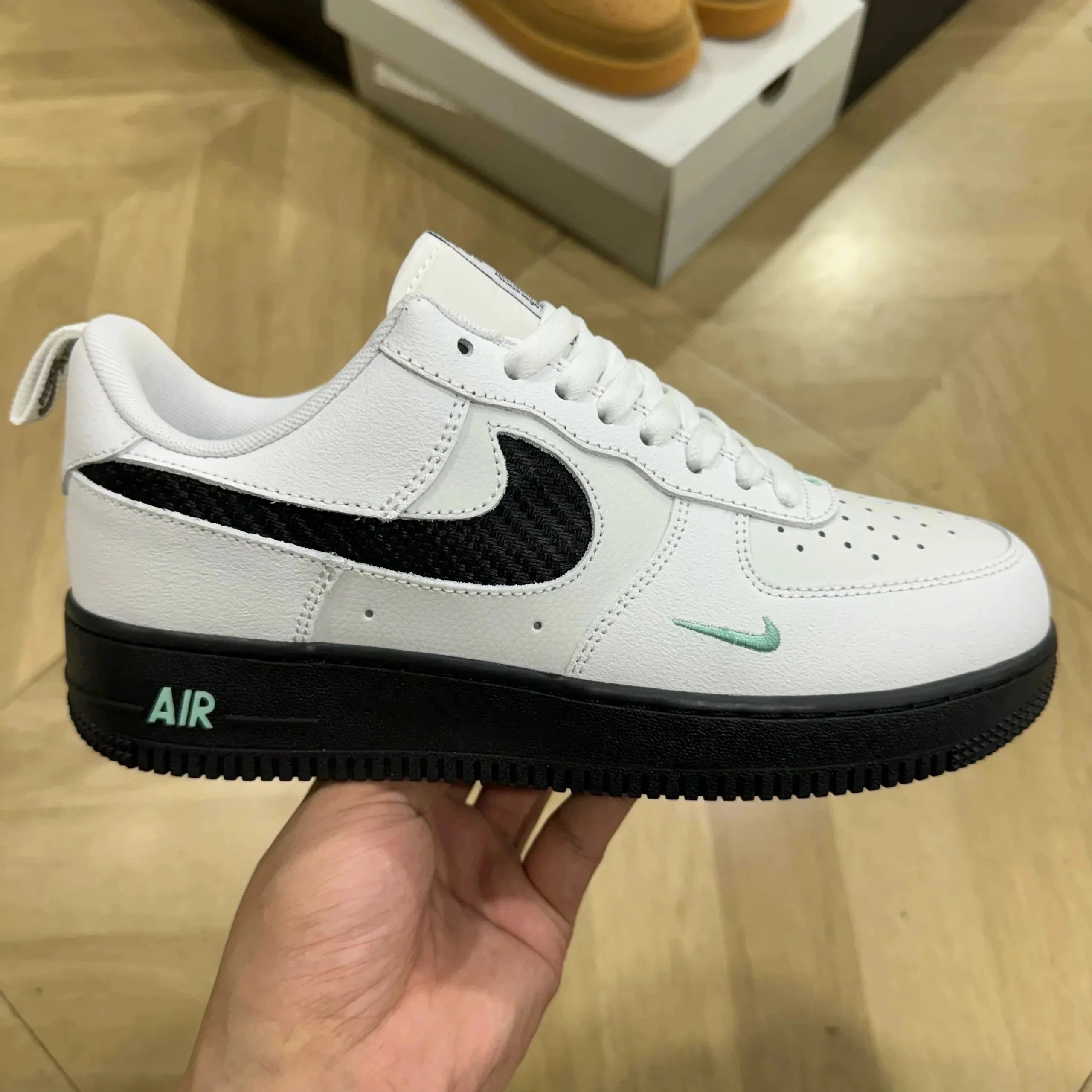 白黑 白黑