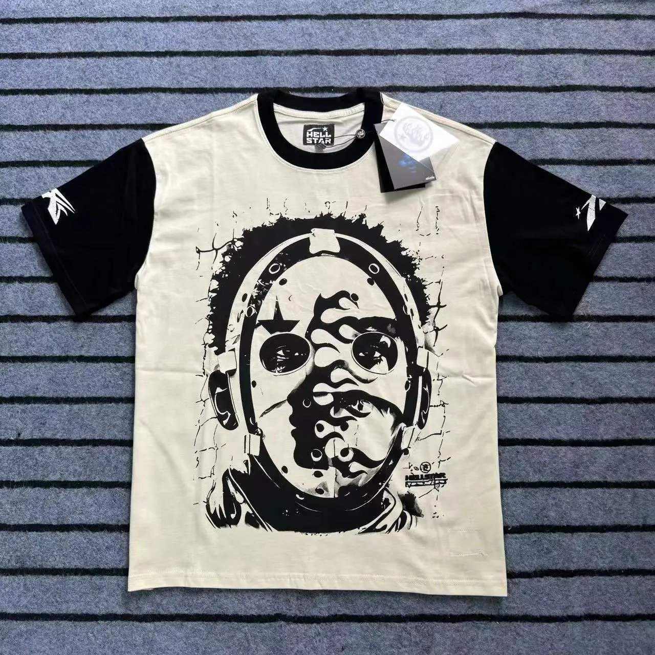551 551