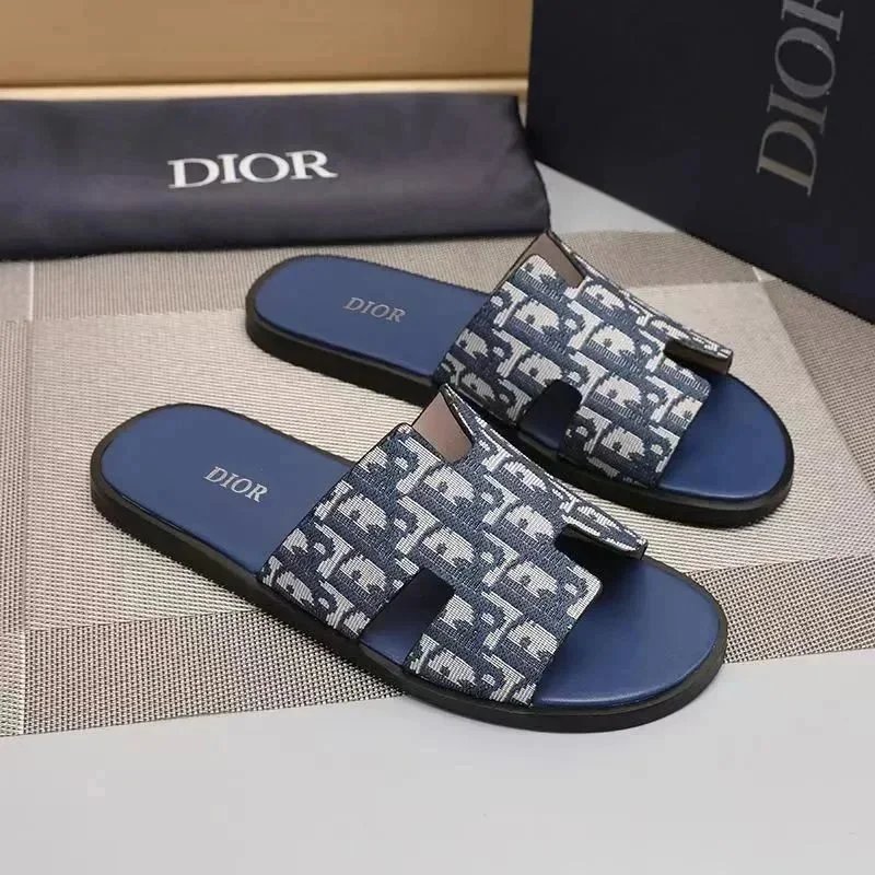 9 9