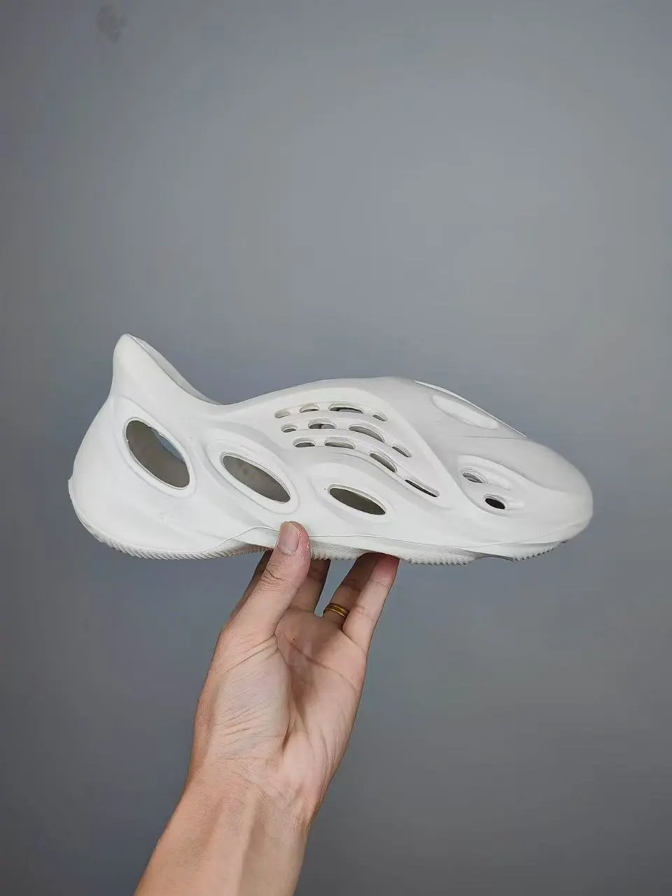 白色(G55486) 白色(G55486)