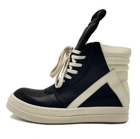 7 black 7 black