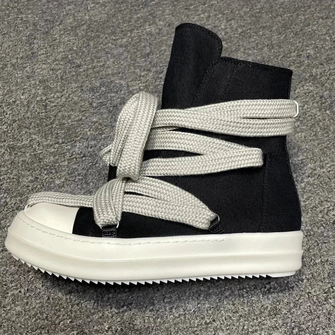 RO black high-thick shoelaces RO black high-thick shoelaces