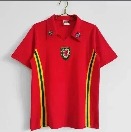 Season Wales home retro Season Wales home retro