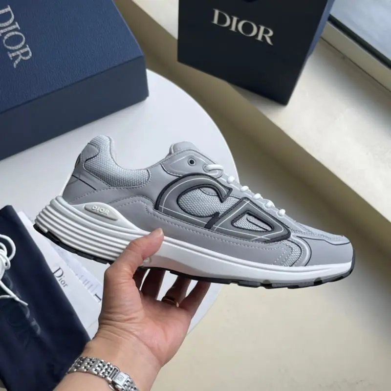 3 灰+白 3 灰+白