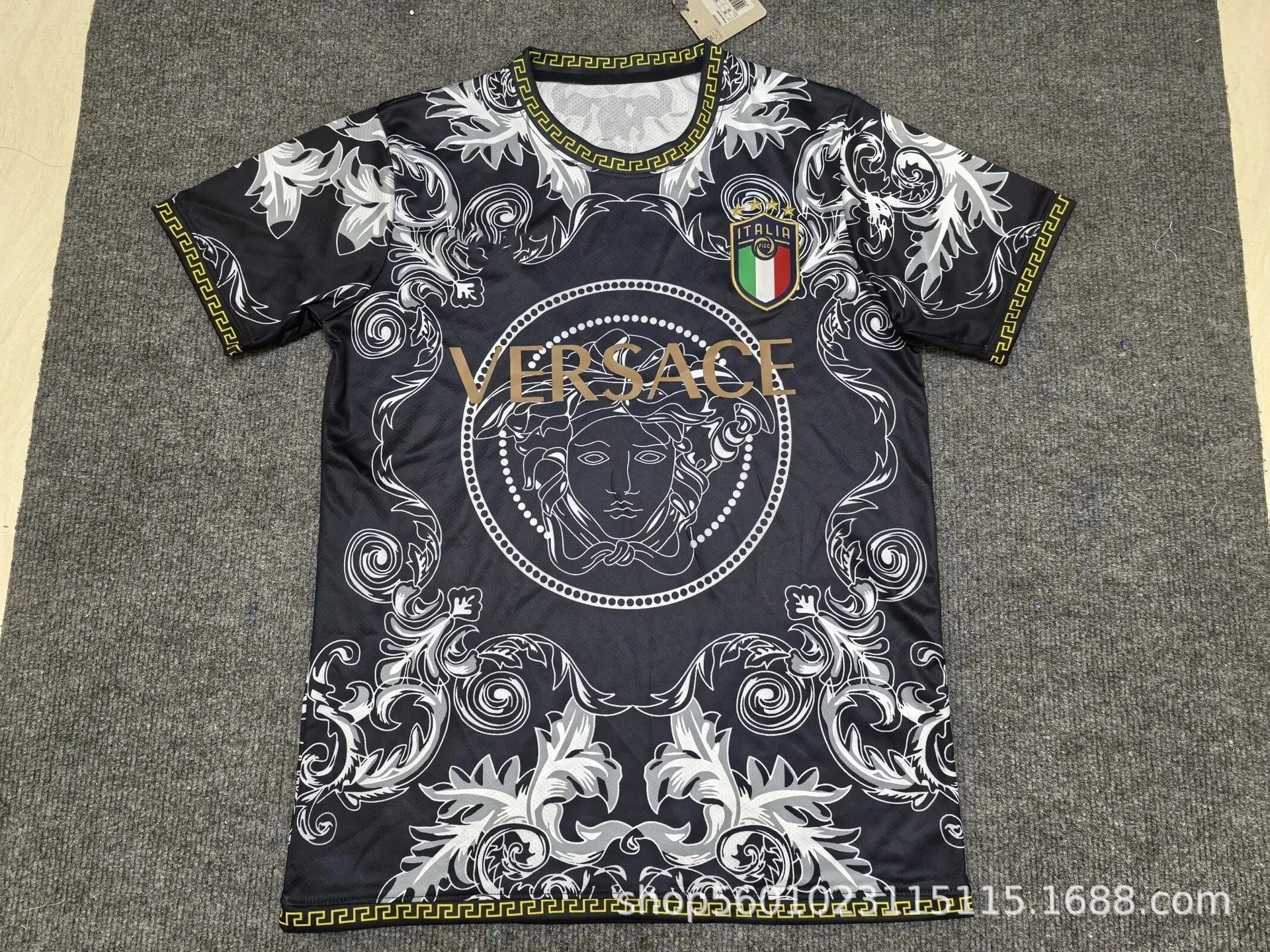 3 3