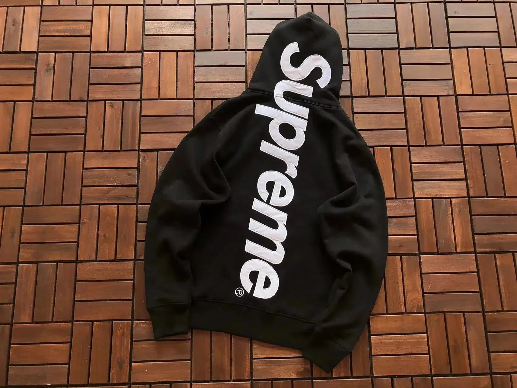 01 01