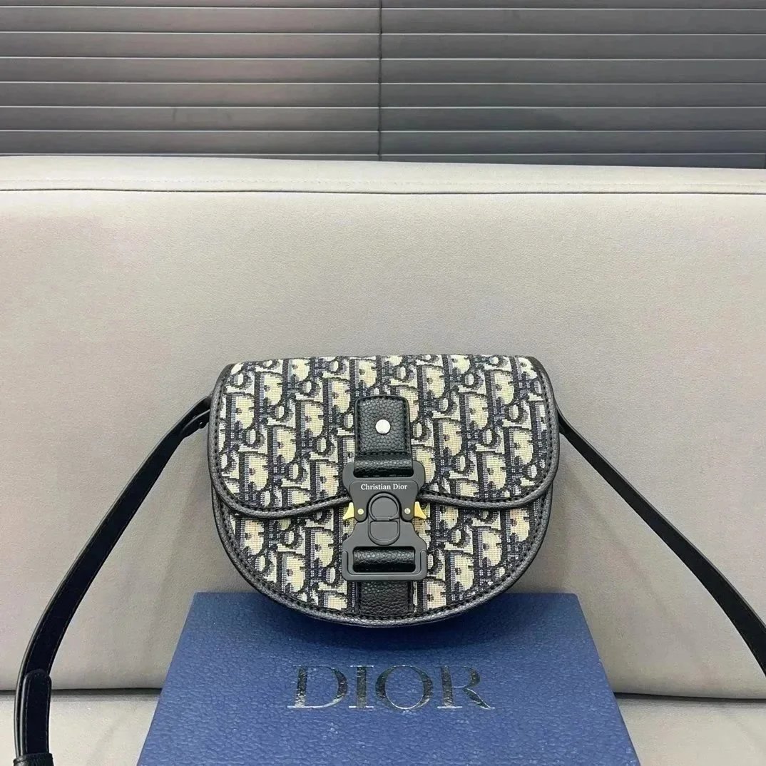 38 38