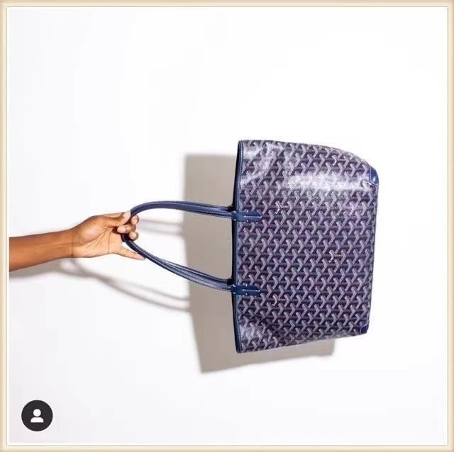 3 3