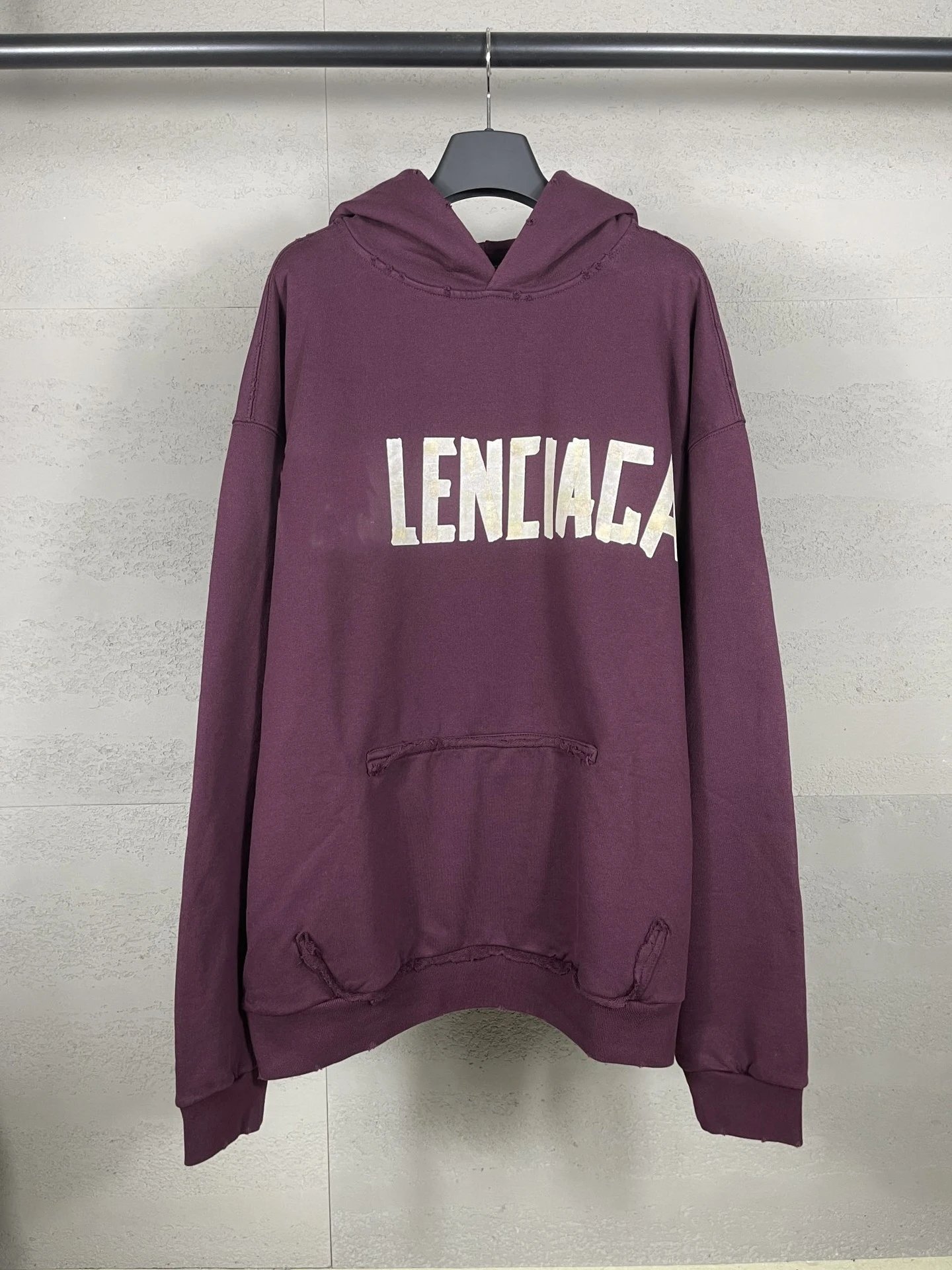 酒红色 酒红色