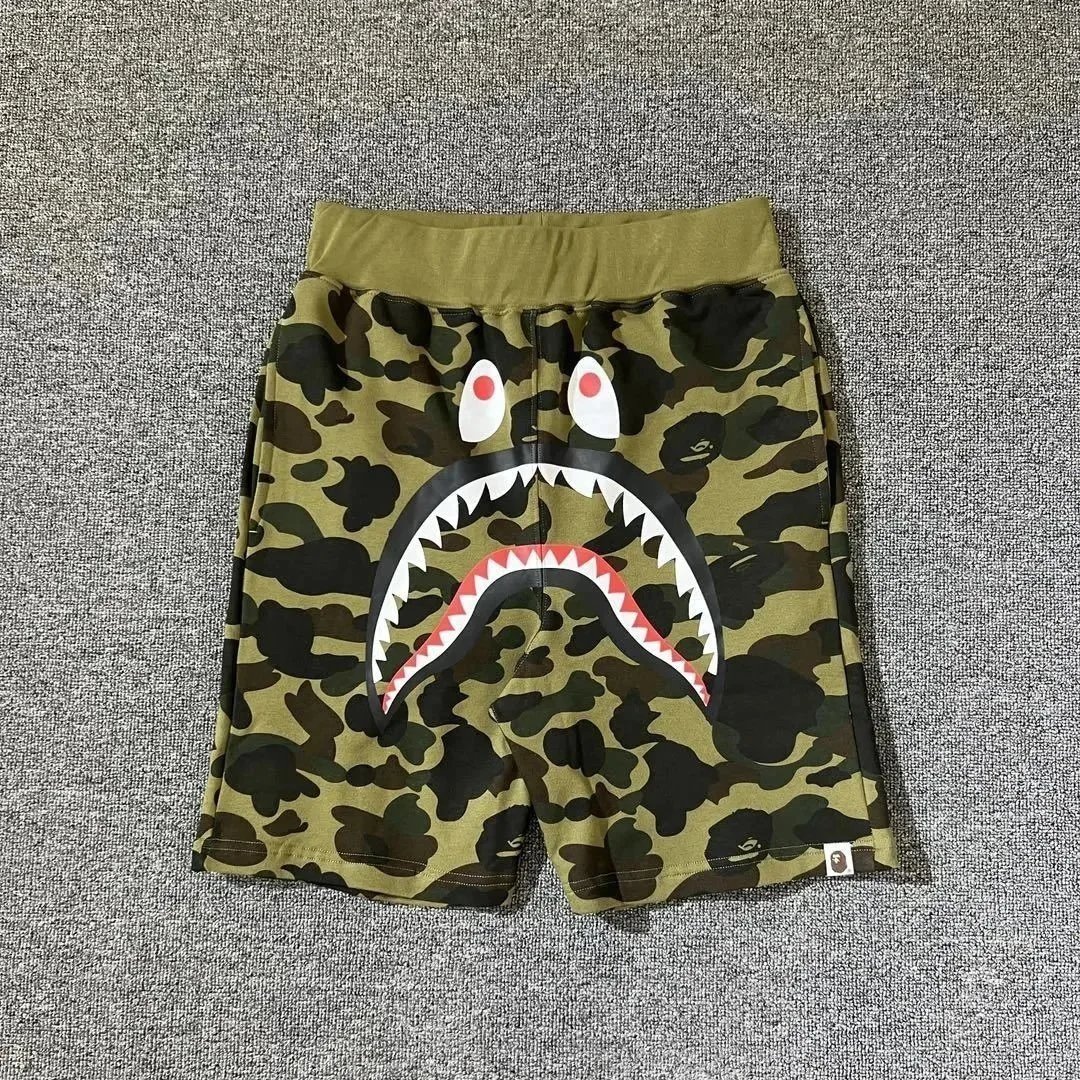 3 3