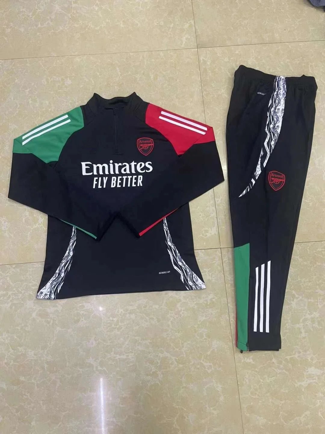 2425阿森纳黑色 2425阿森纳黑色