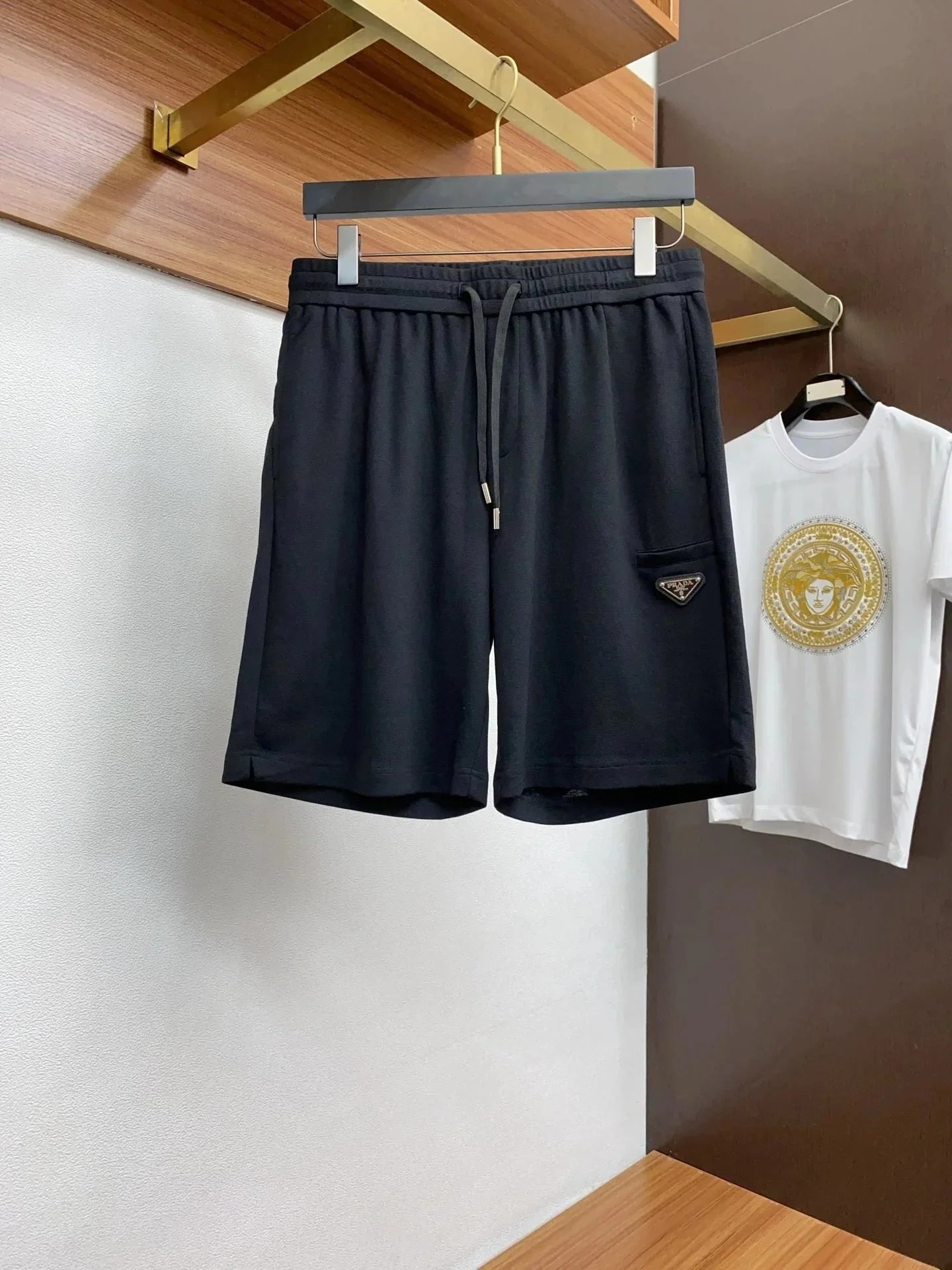 09 09