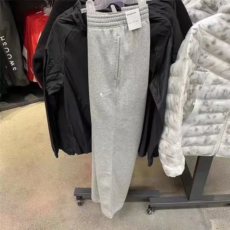 小勾灰色秋款 刺绣logo 小勾灰色秋款 刺绣logo