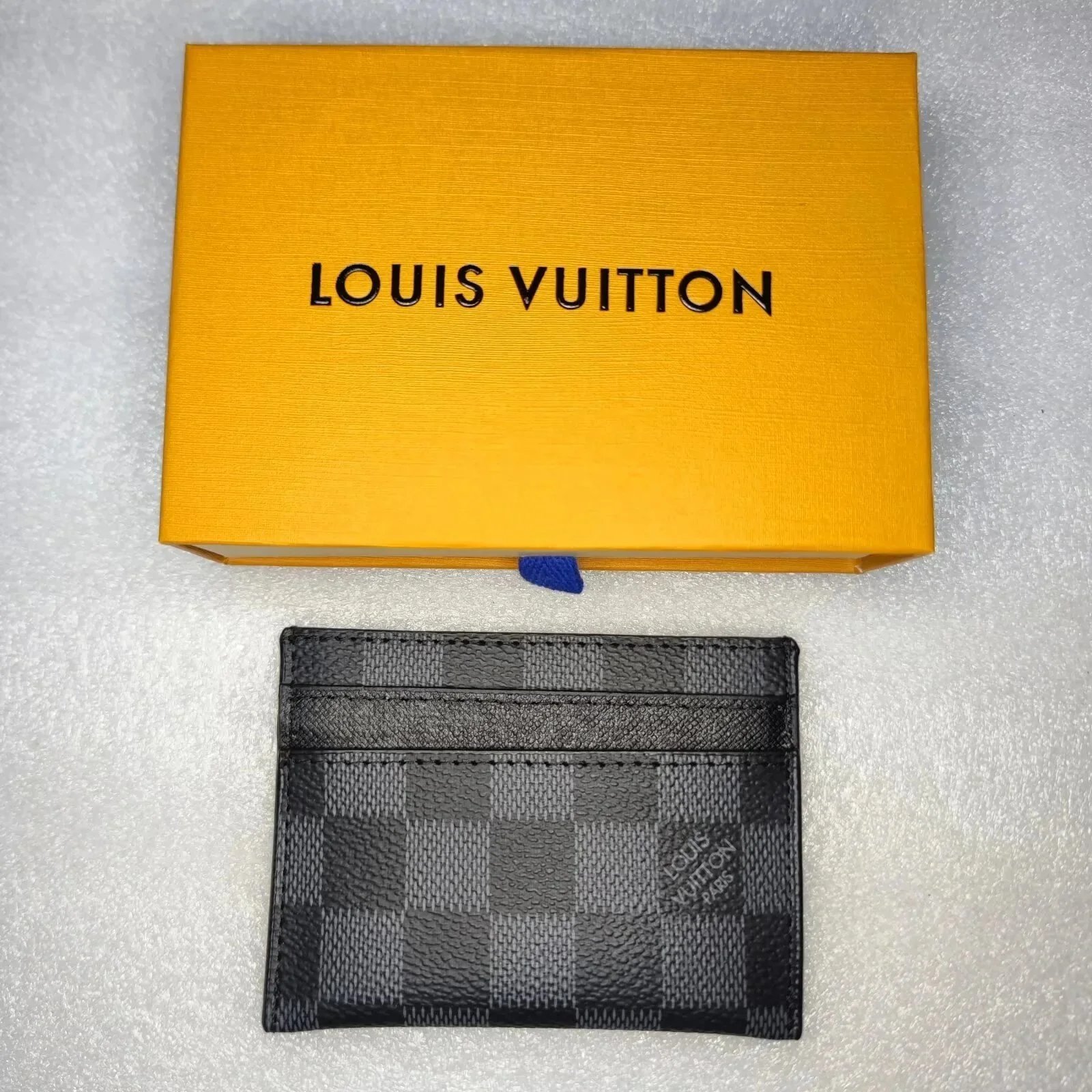 06 06