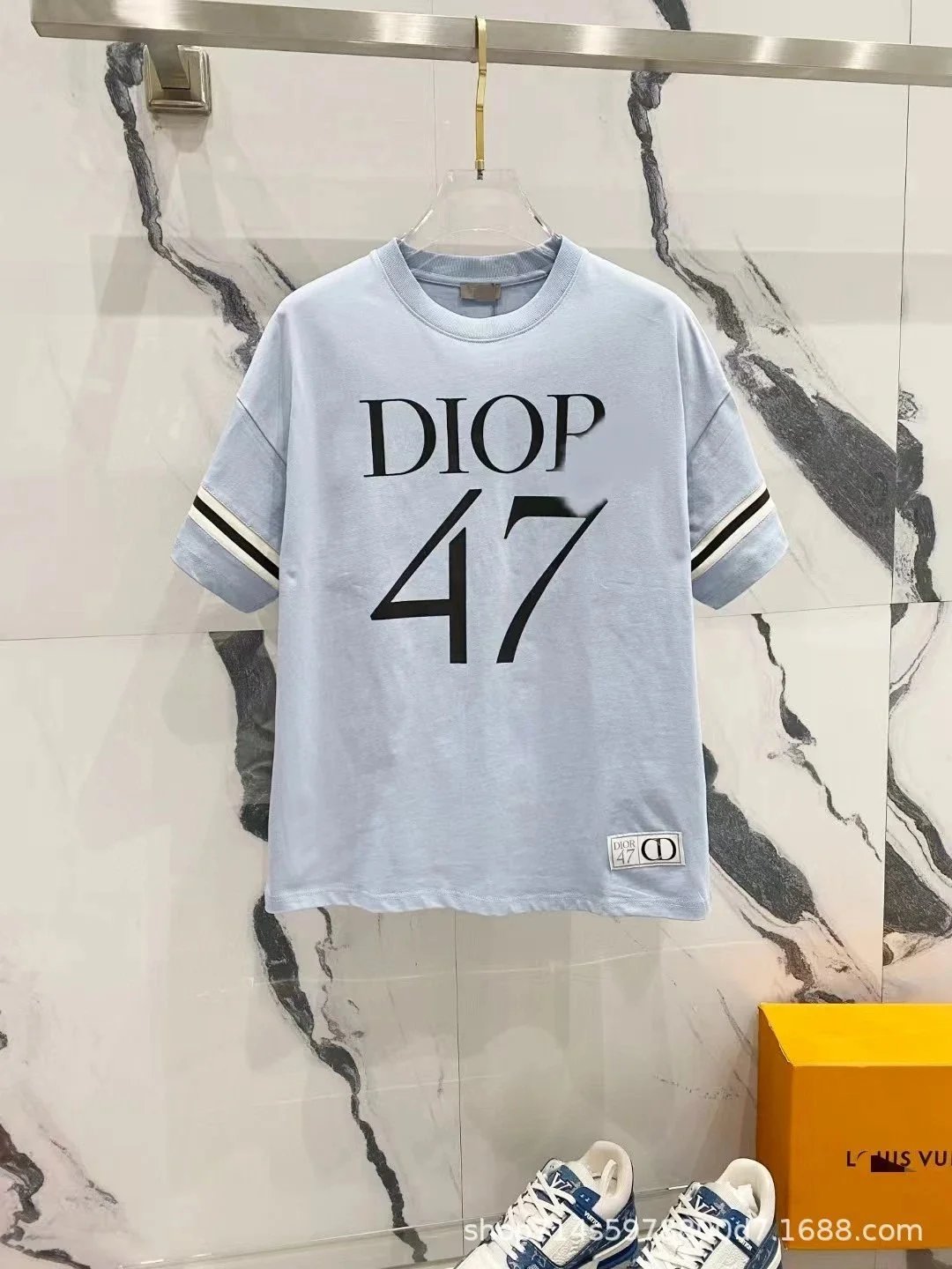 16 16