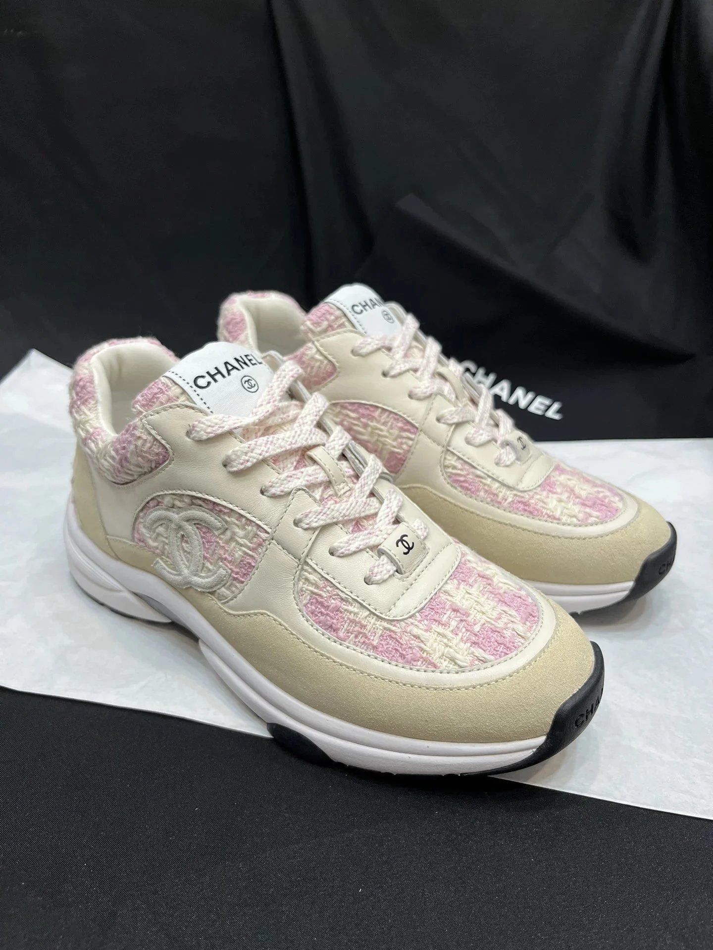 5 5