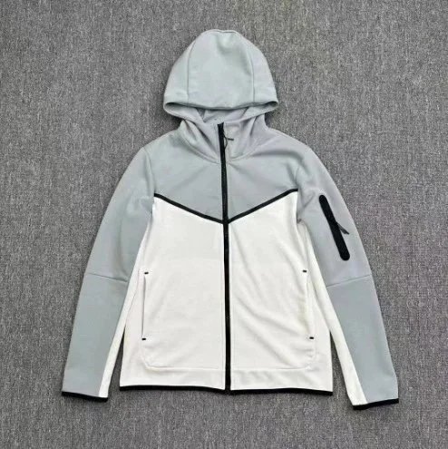 铁灰拼白 铁灰拼白
