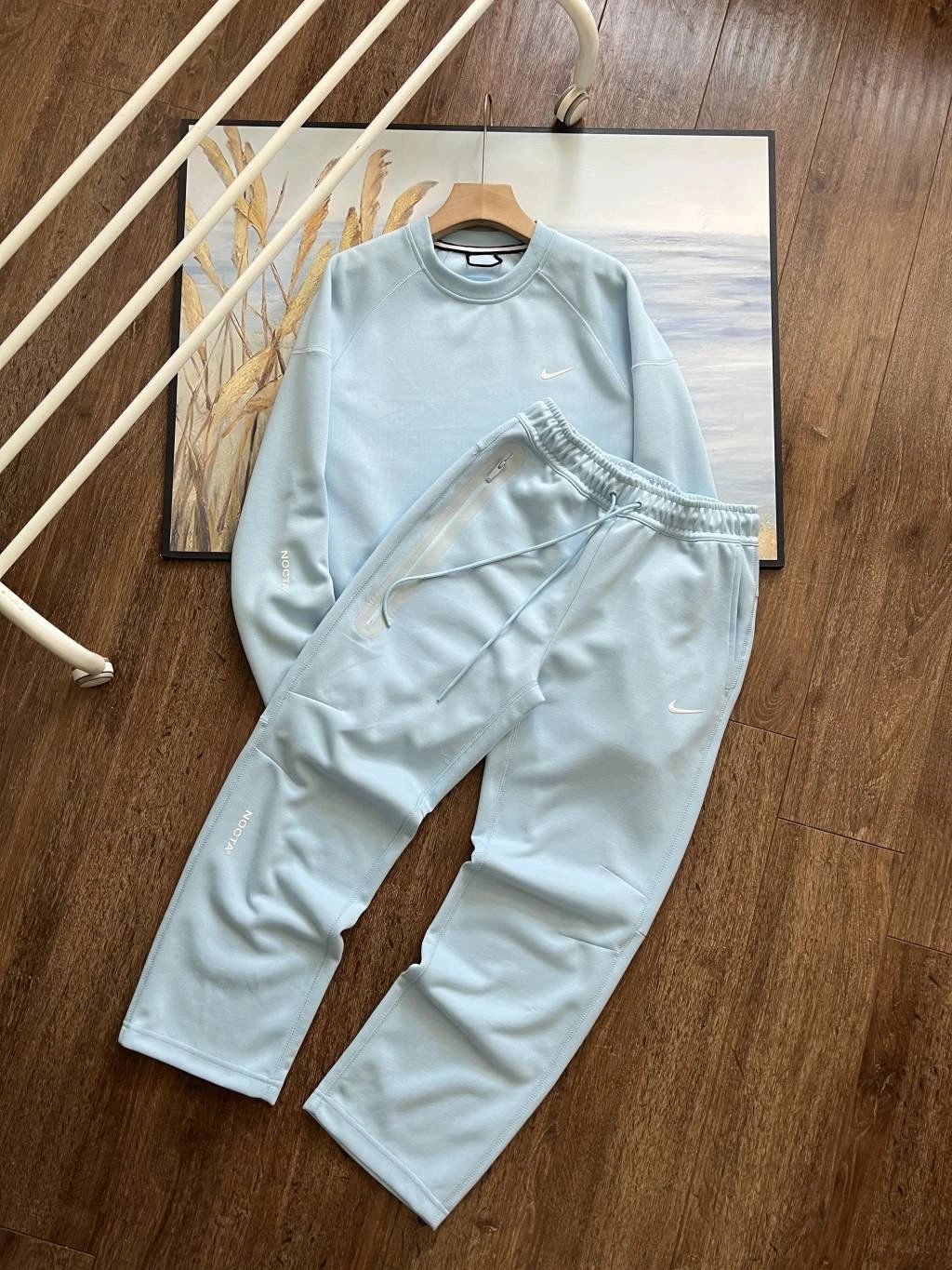 3 3