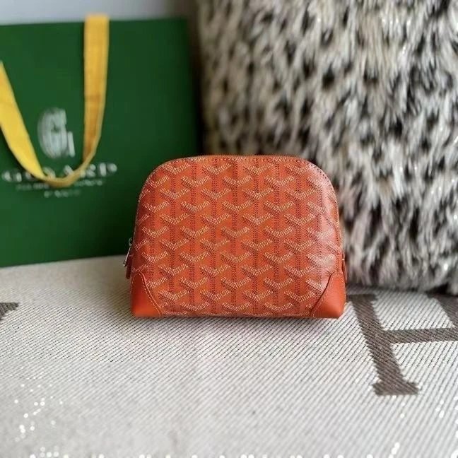 7 7