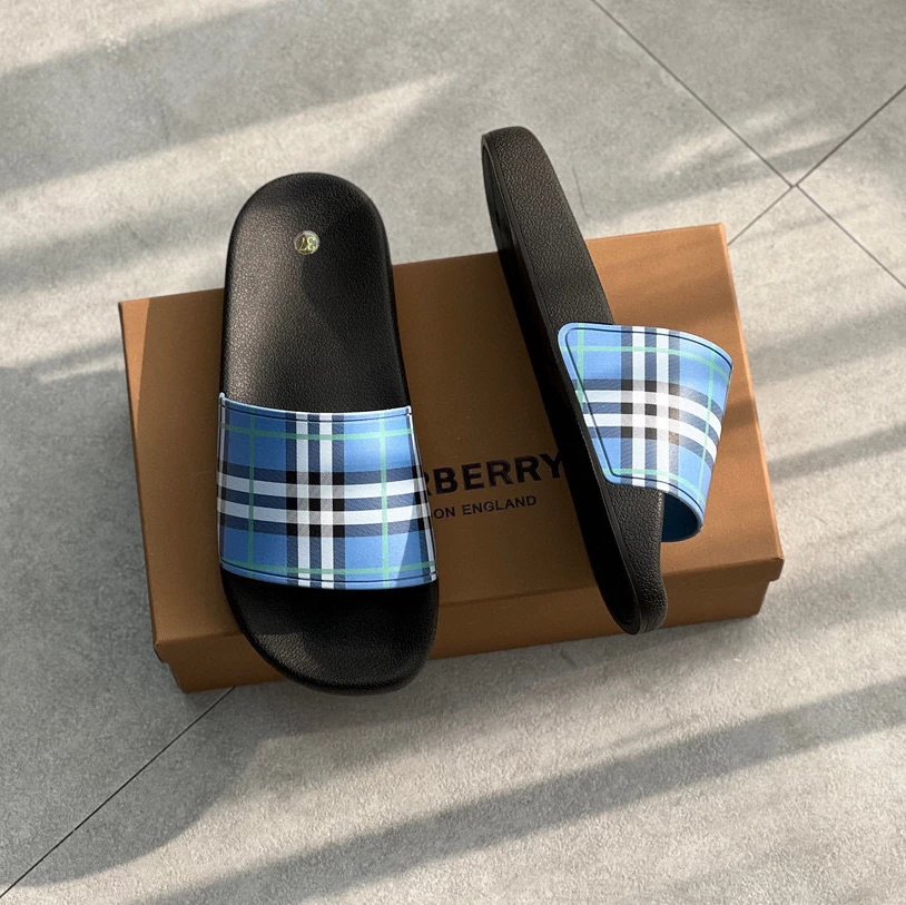8 8
