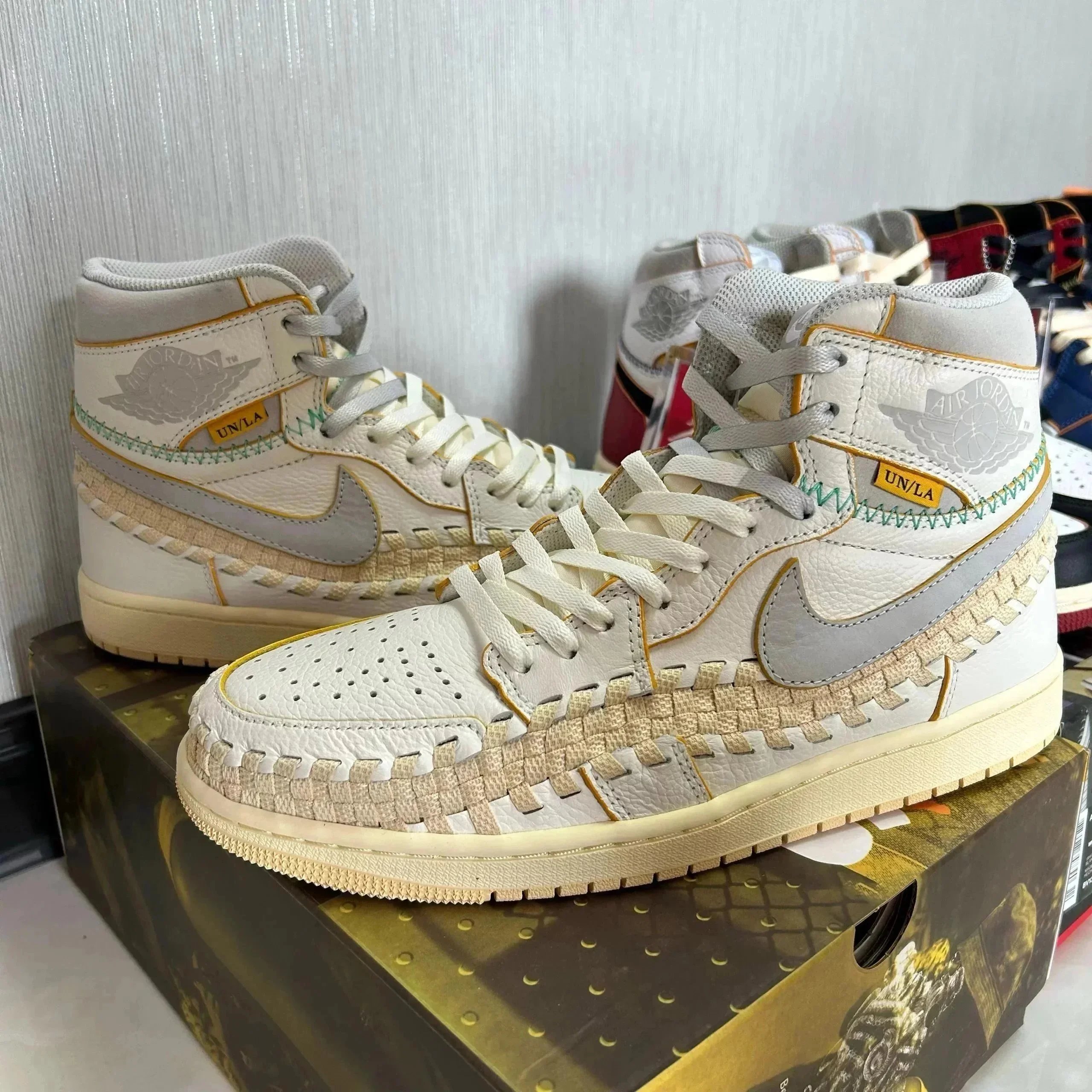 35 35
