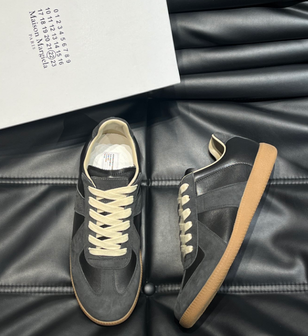 01 01