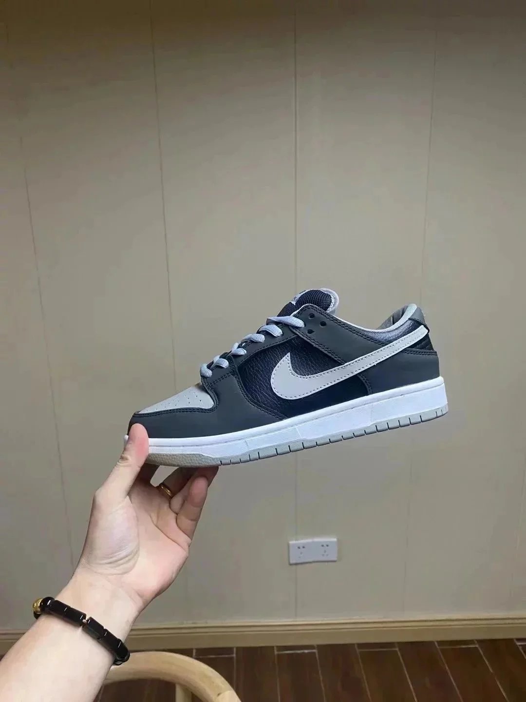 22 22