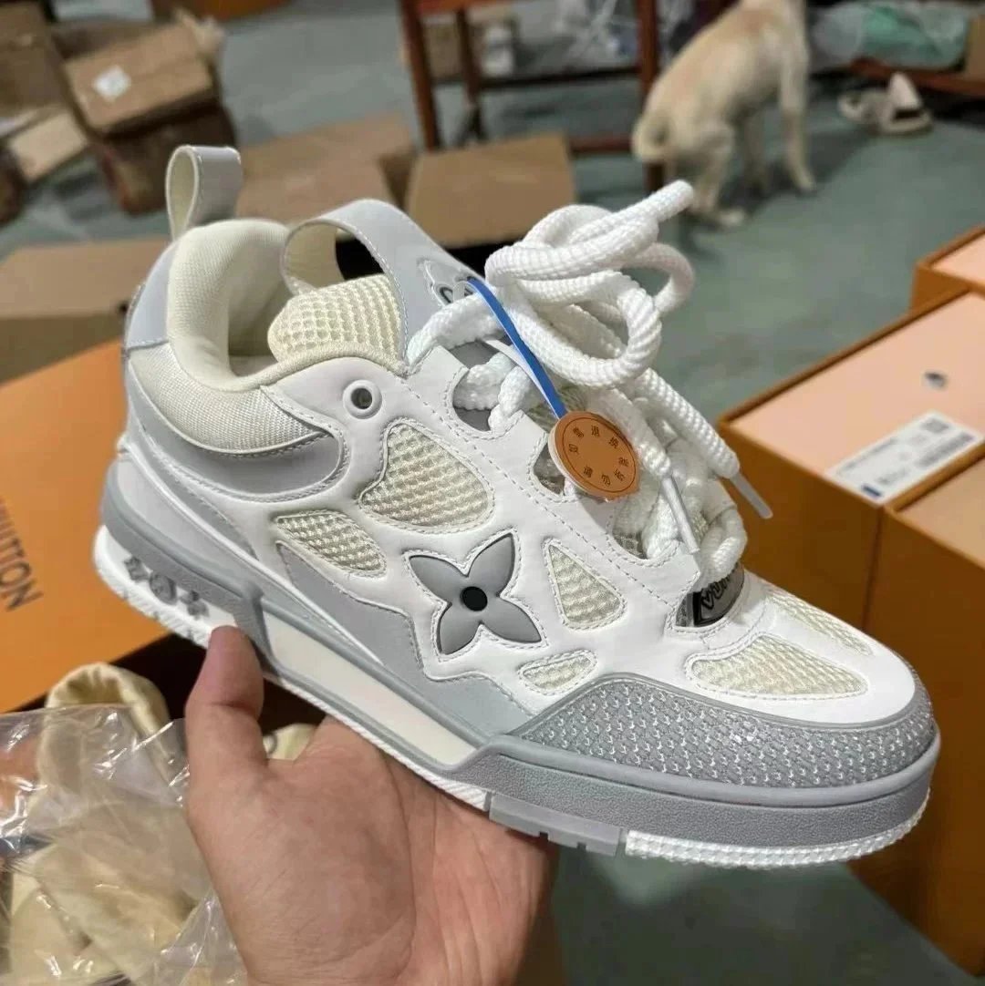 灰白 灰白