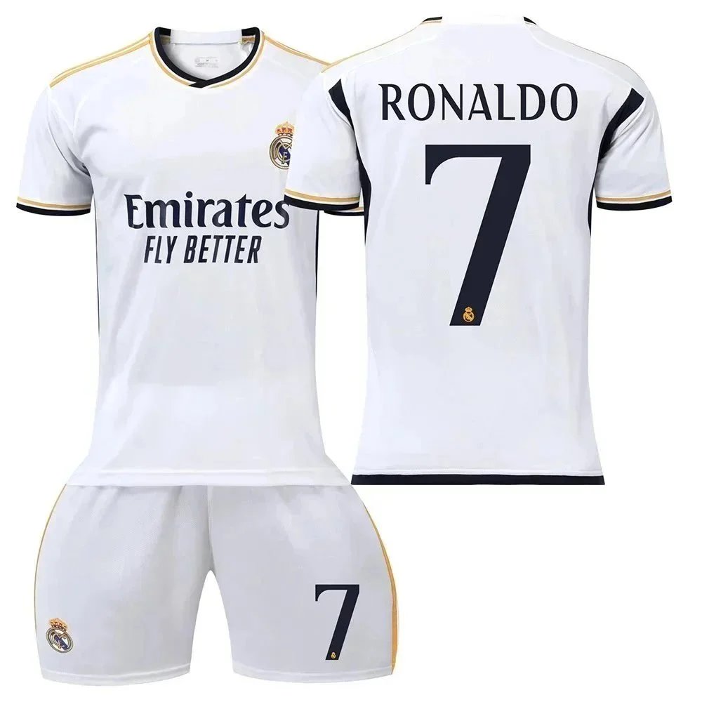 Cristiano Ronaldo, No. 7 at home Cristiano Ronaldo, No. 7 at home
