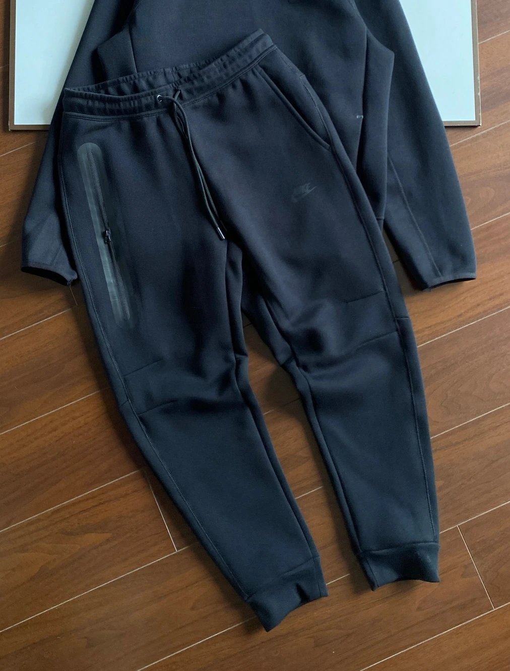 6 6