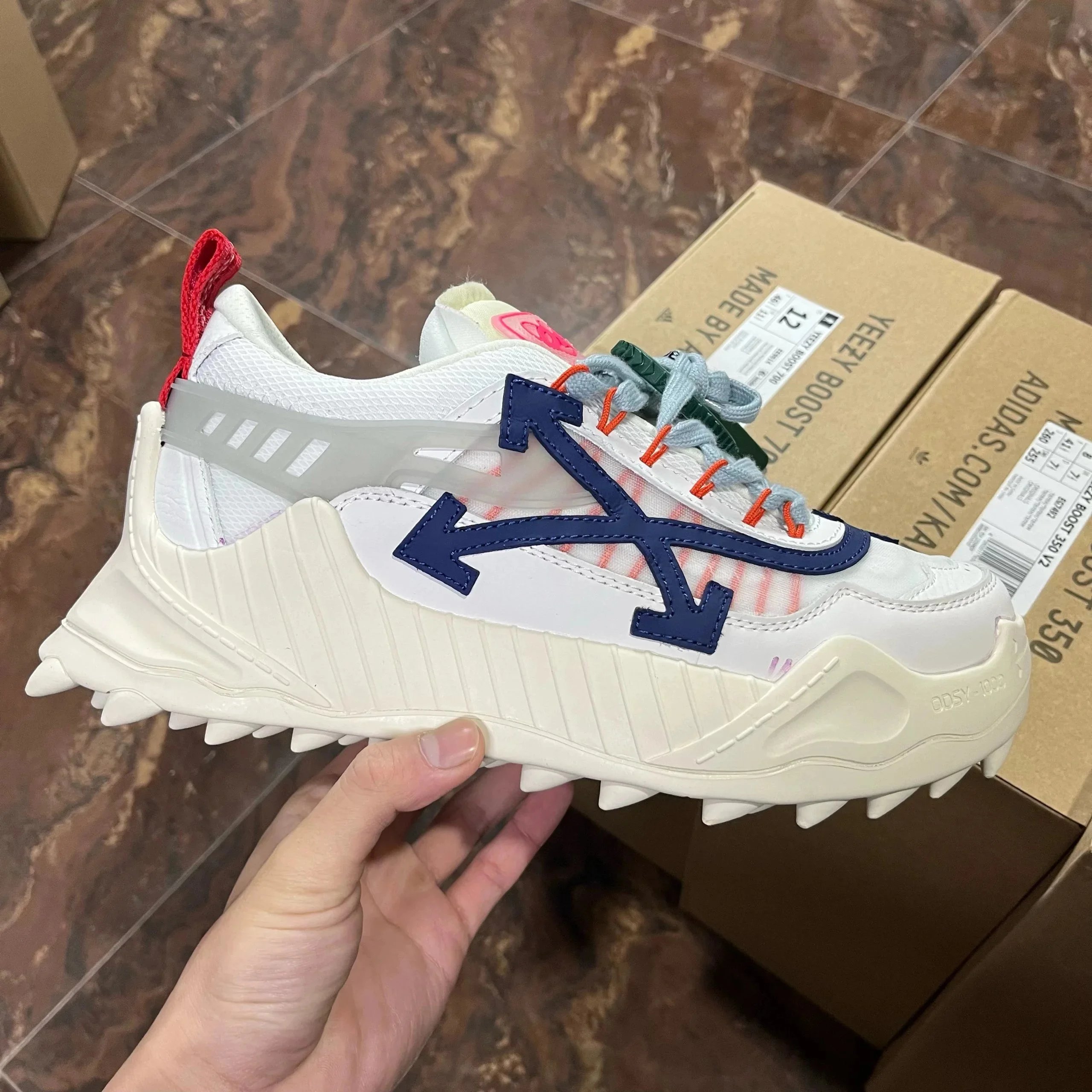 Odsy 白褐蓝 S22 10445 Odsy 白褐蓝 S22 10445