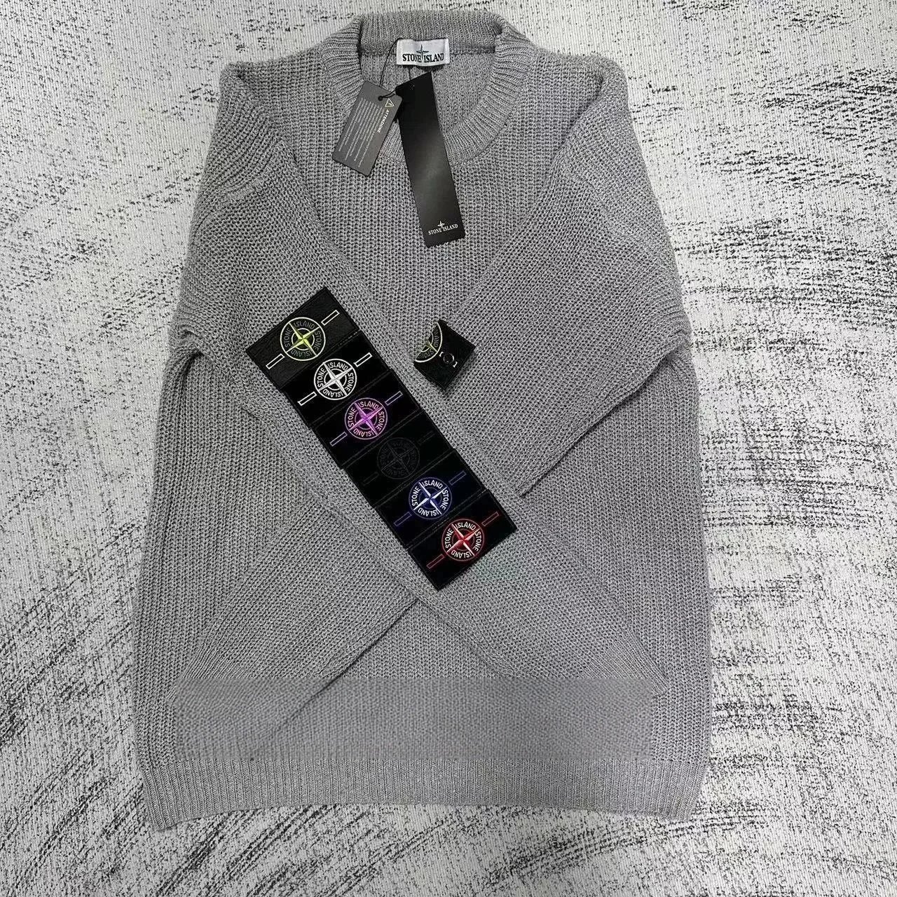 浅灰色 浅灰色