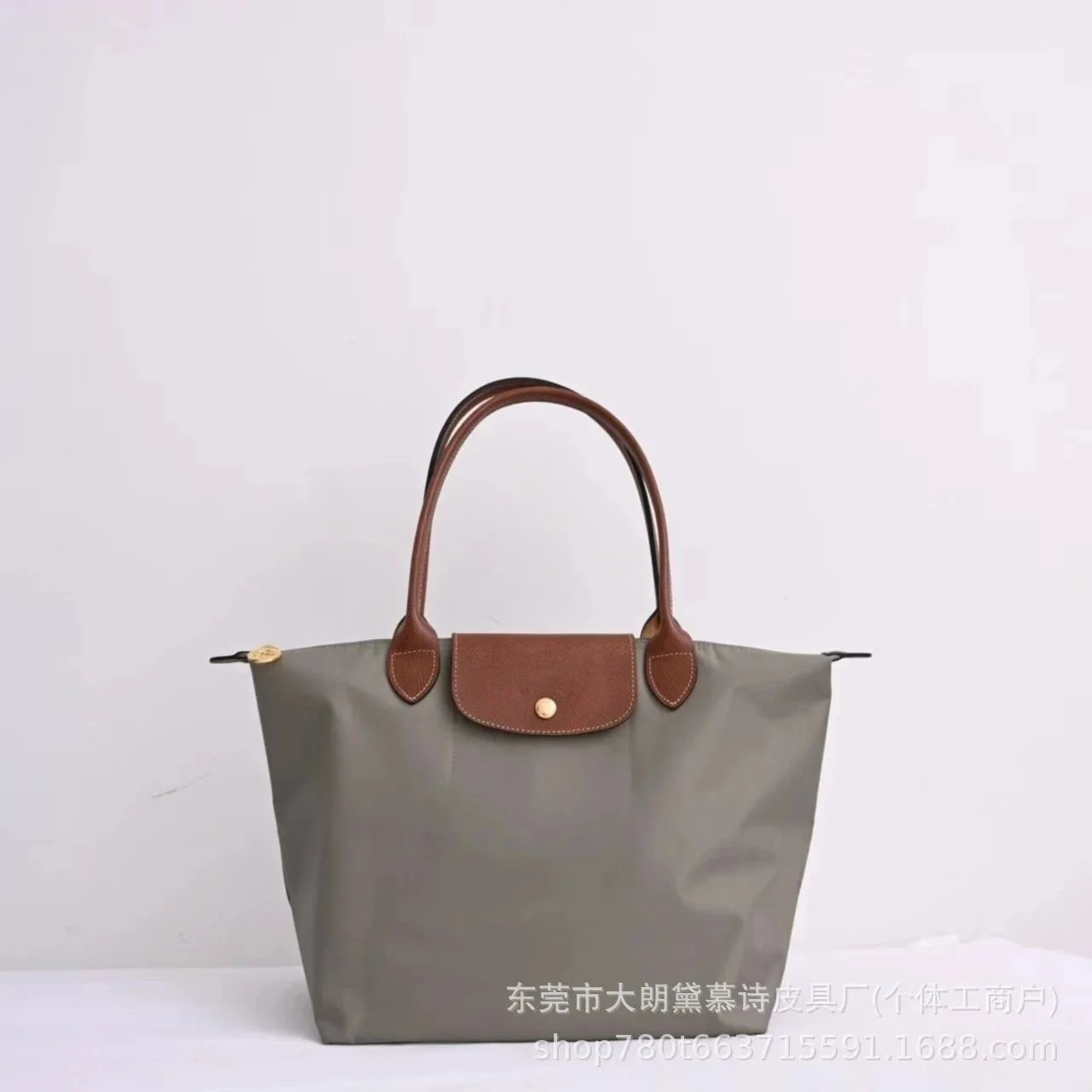 P55经典斑鸠灰 P55经典斑鸠灰