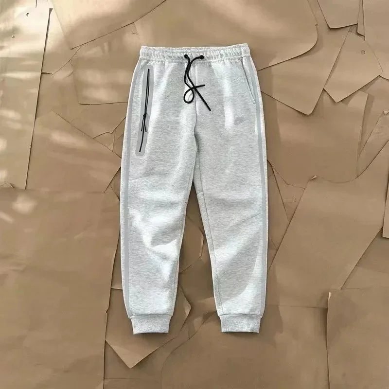 9 9