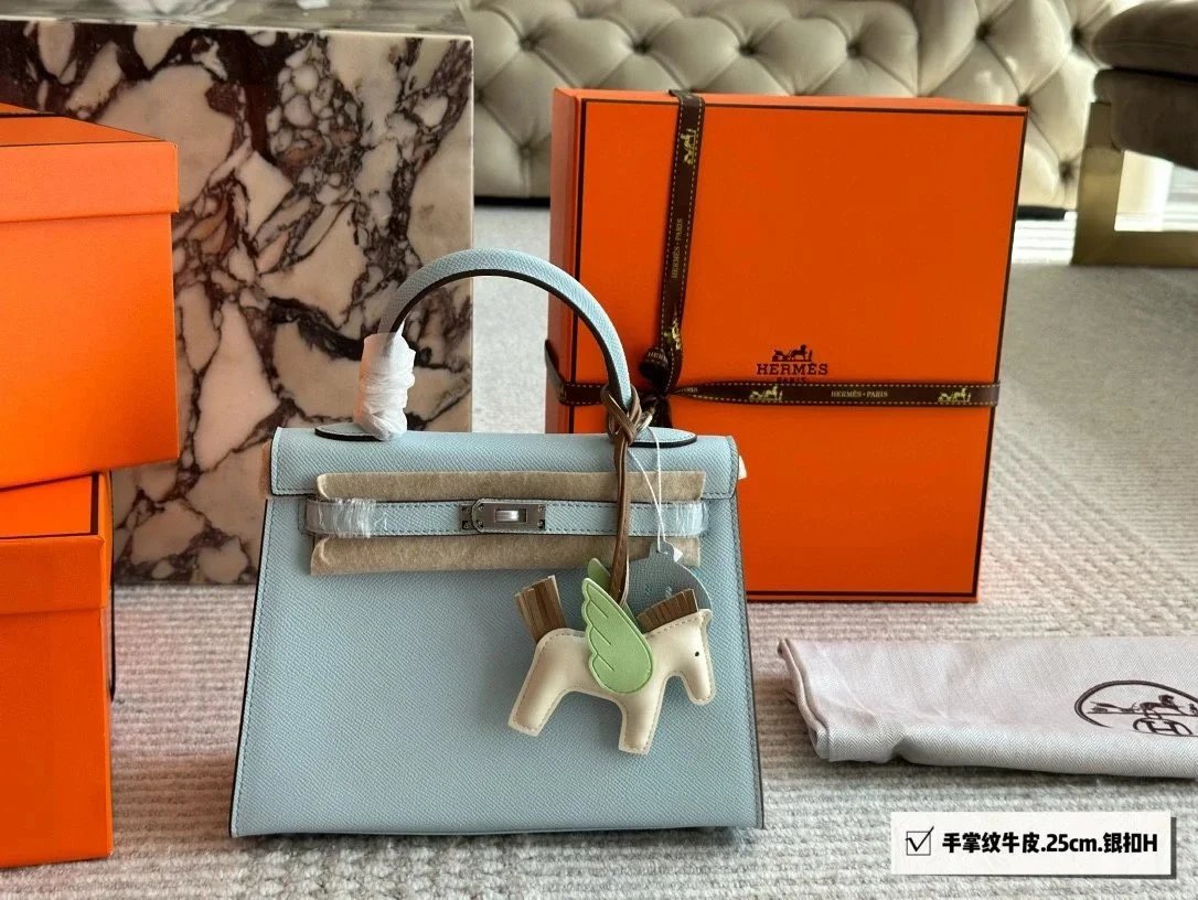 6 6