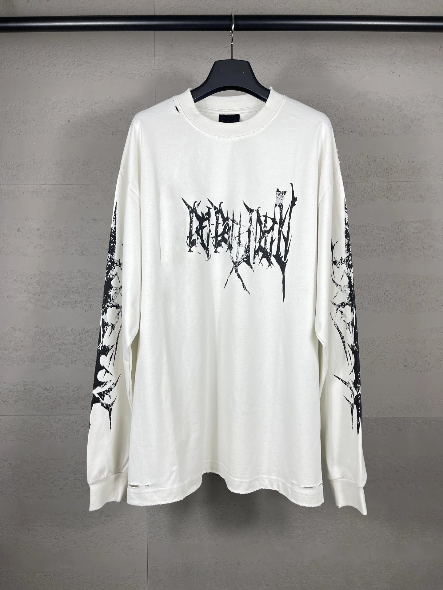 灰白 灰白
