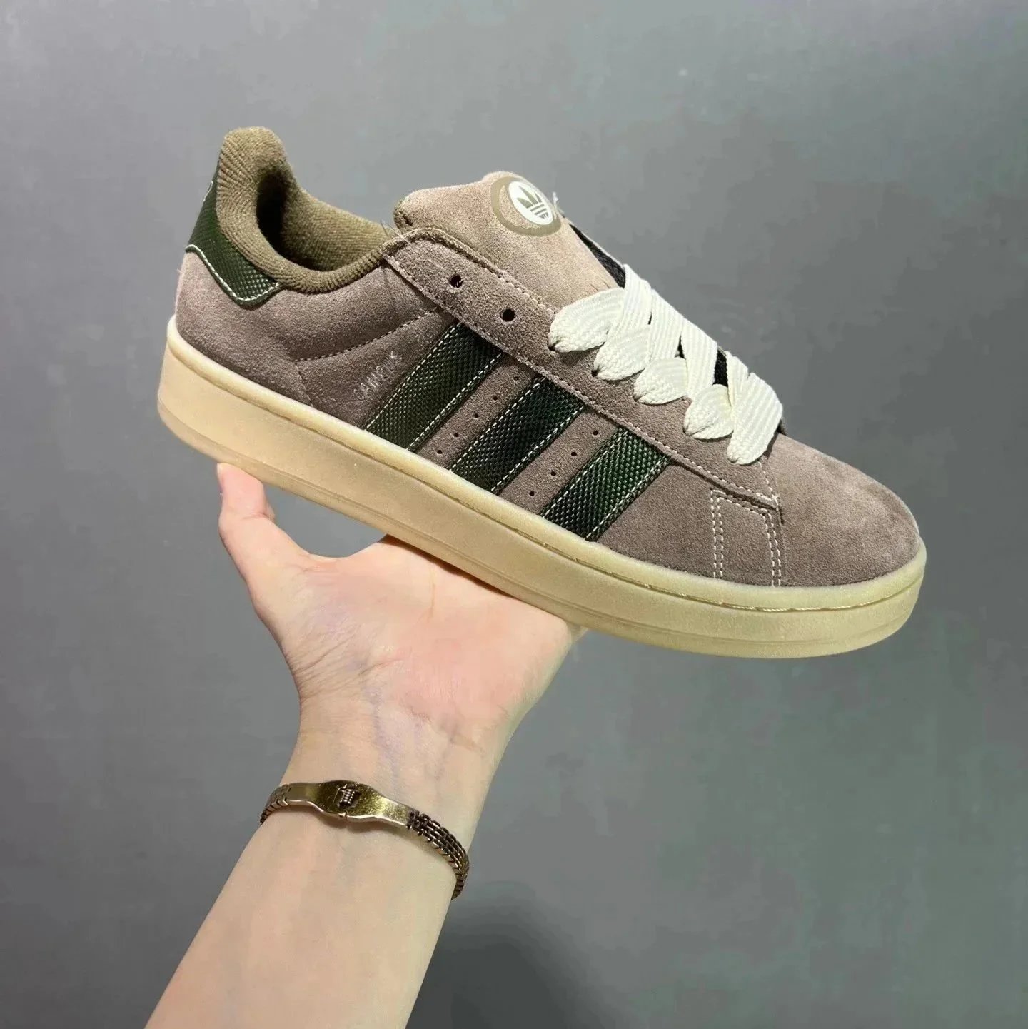 brown (Style 2) brown (Style 2)