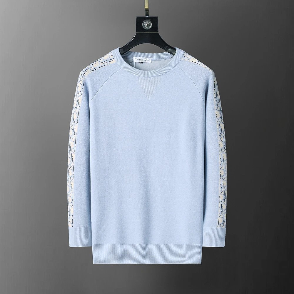 4 4