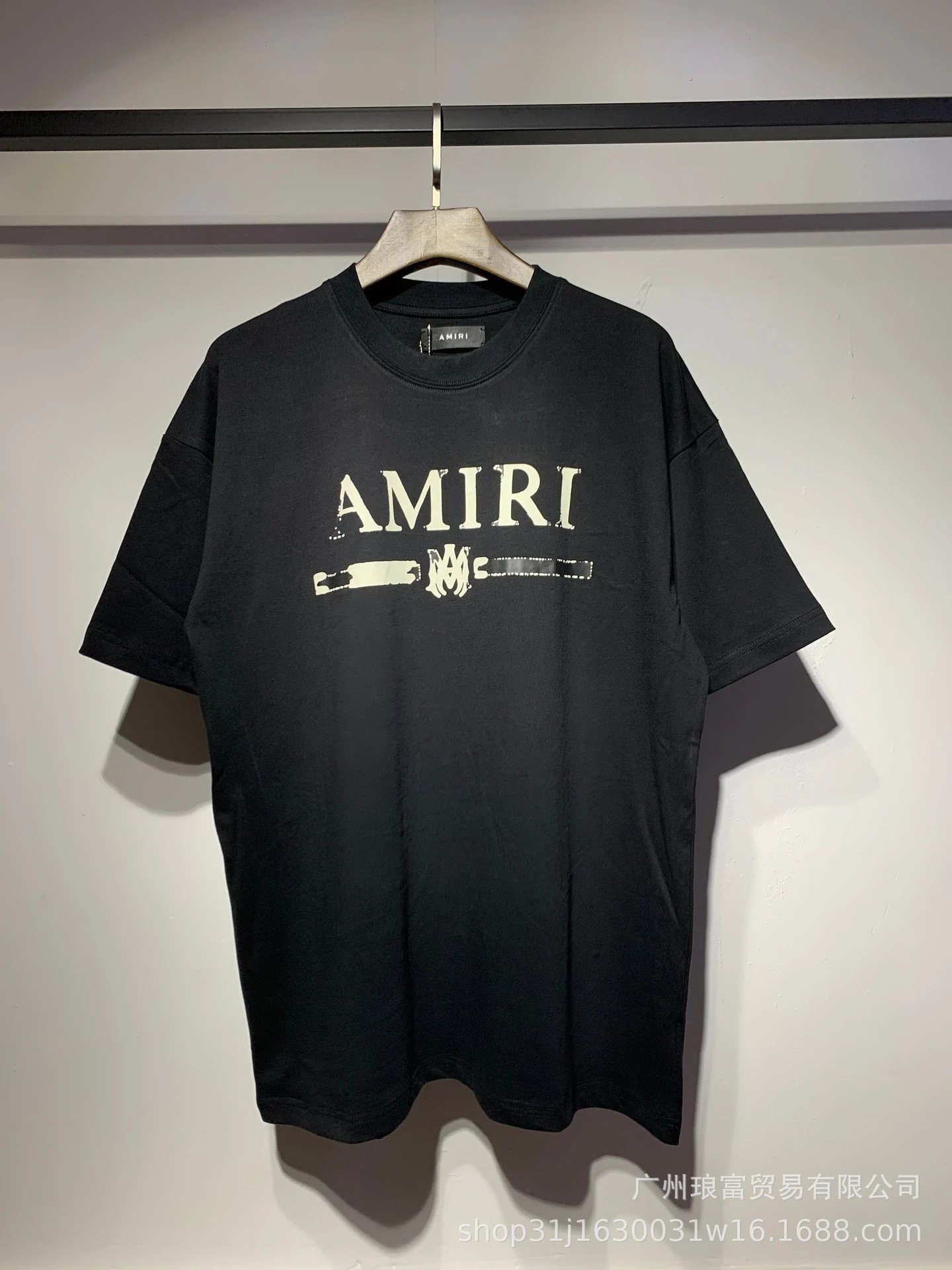 654黑色 654黑色