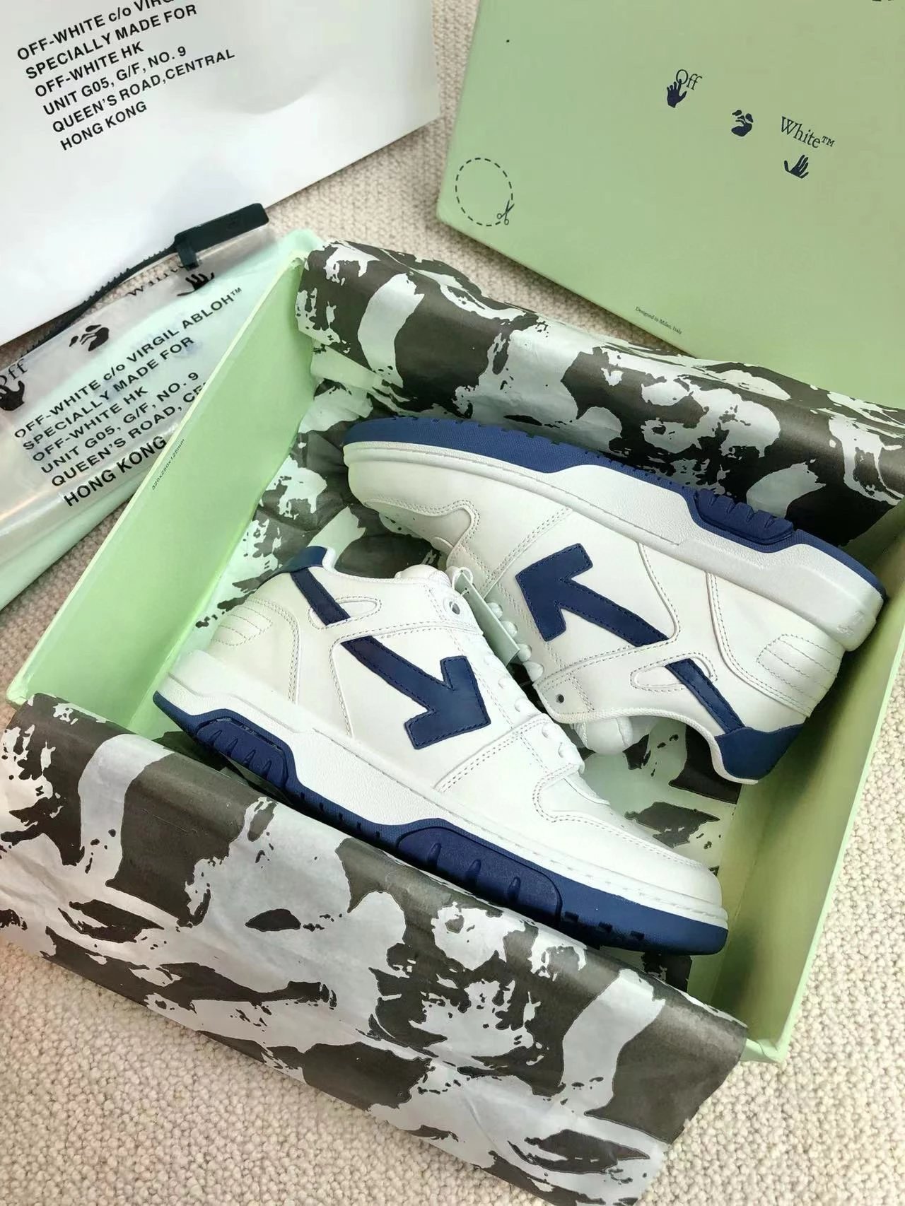 28 28
