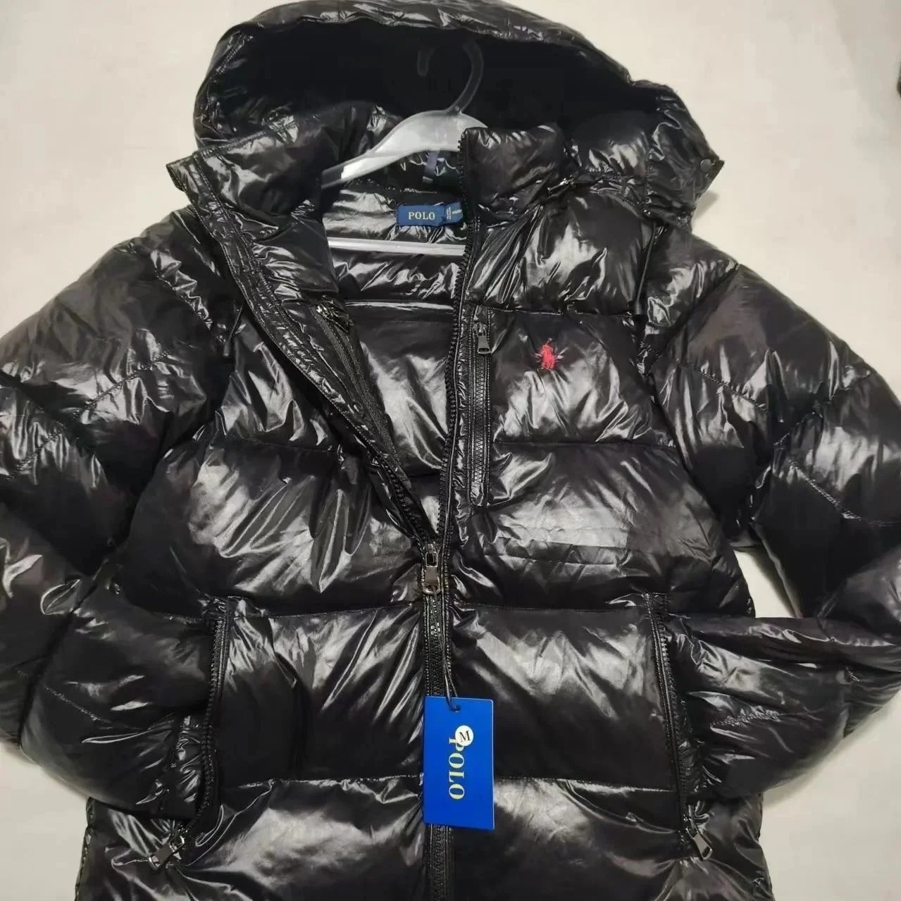黑色亮面 黑色亮面