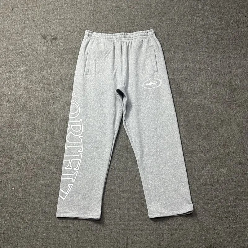 8 8