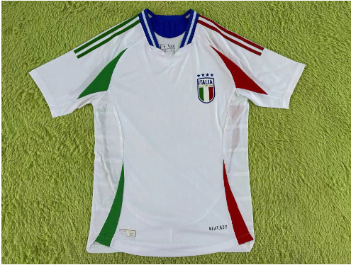 Y 客白色红绿条袖 Y 客白色红绿条袖