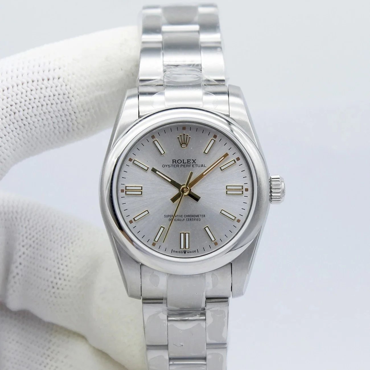 8 8